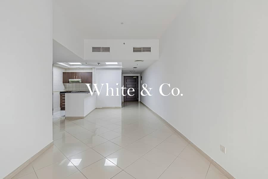 Lake View Facing | Vastu | Vacant Soon - Image 14