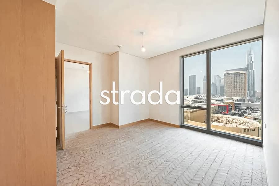 Direct Mall Access | Burj Khalifa View | Vacant