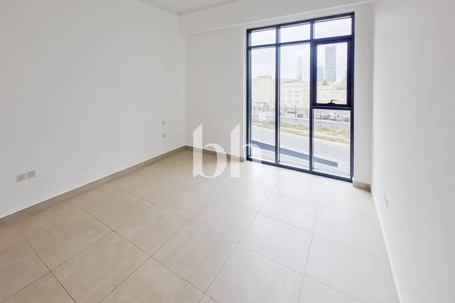 Chiller Free | Large Balcony | Corner Unit - Image 7