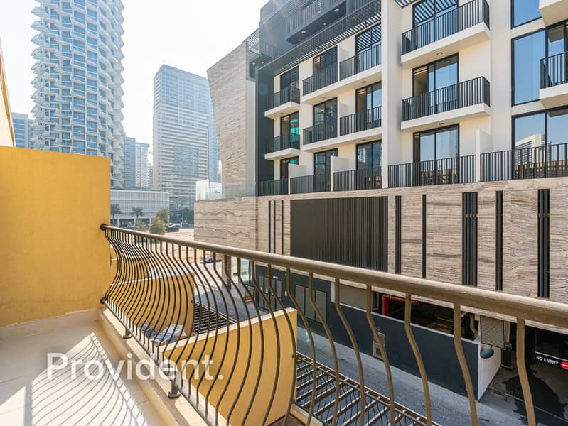 Furnished | Vacant | Huge Garden | Premium Villa - Image 17