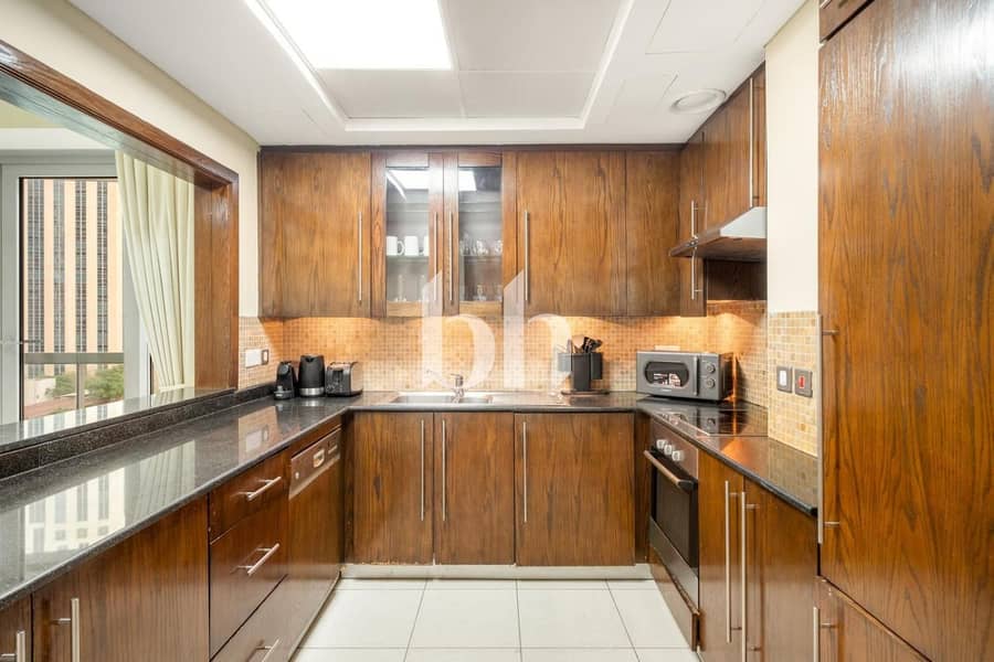 Prime Downtown Apartment | Walk to Dubai Mall - Image 12