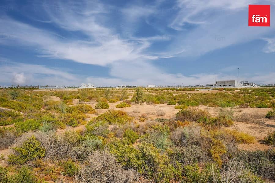 Single Row | Easy Access | Prime Location