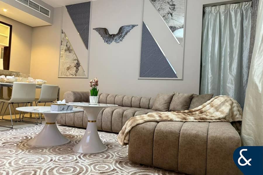 Upgraded | Vacant Now | Prime Location