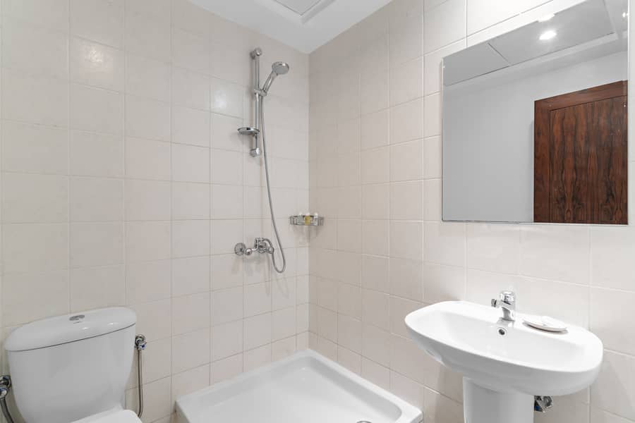 Exciting Deals | Furnished | All bills included - Image 26