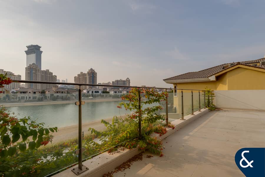 Fully Upgraded | 6 Bedroom Beachfront Villa - Image 10