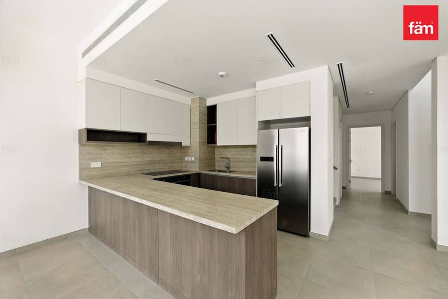 Brand New 4 Beds Park Facing Ready To Move - Image 22