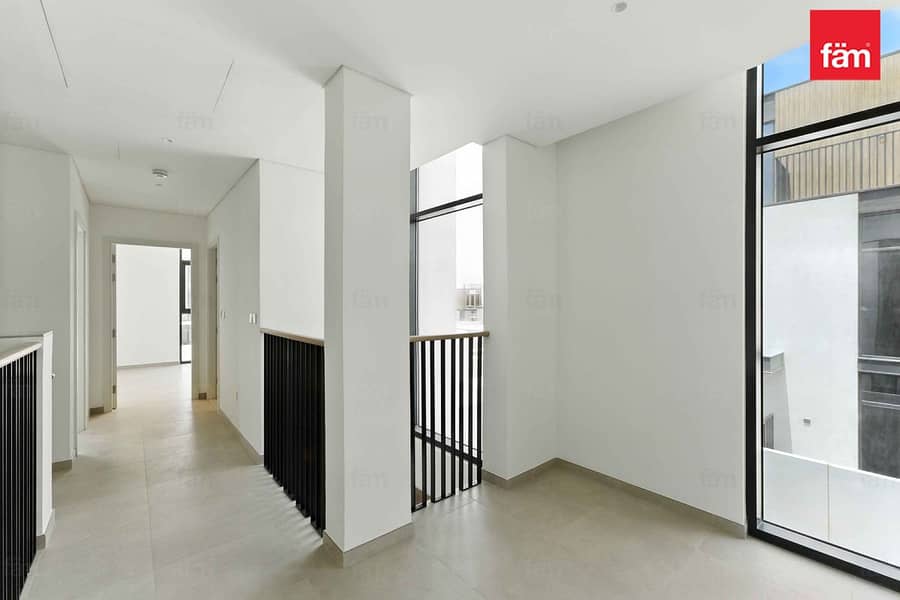 Brand New 4 Beds Park Facing Ready To Move - Image 26