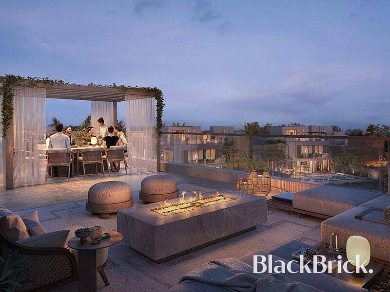 Luxury 6 Bed Villa | Serene Oasis Living