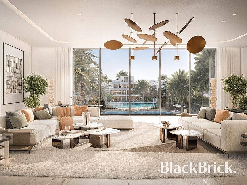 Luxury 6 Bed Villa | Serene Oasis Living