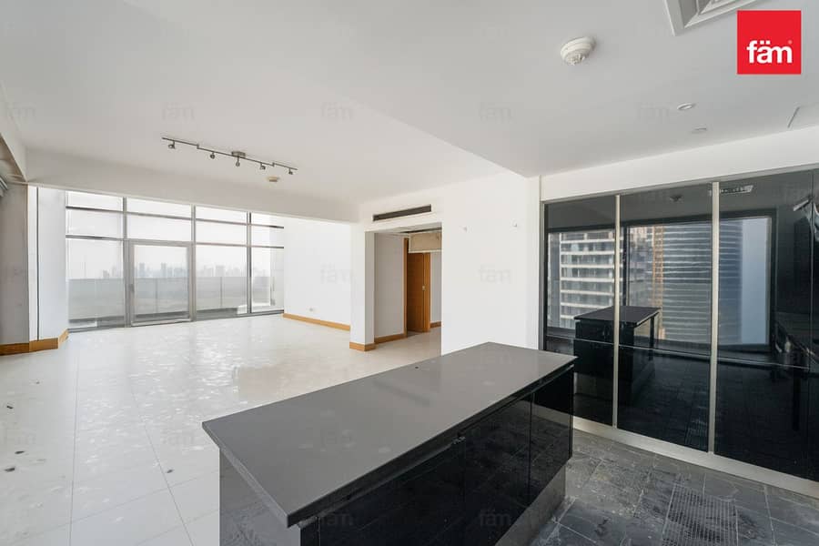 Penthouse | Tower A | Bright & Airy | 1,853 SQFT