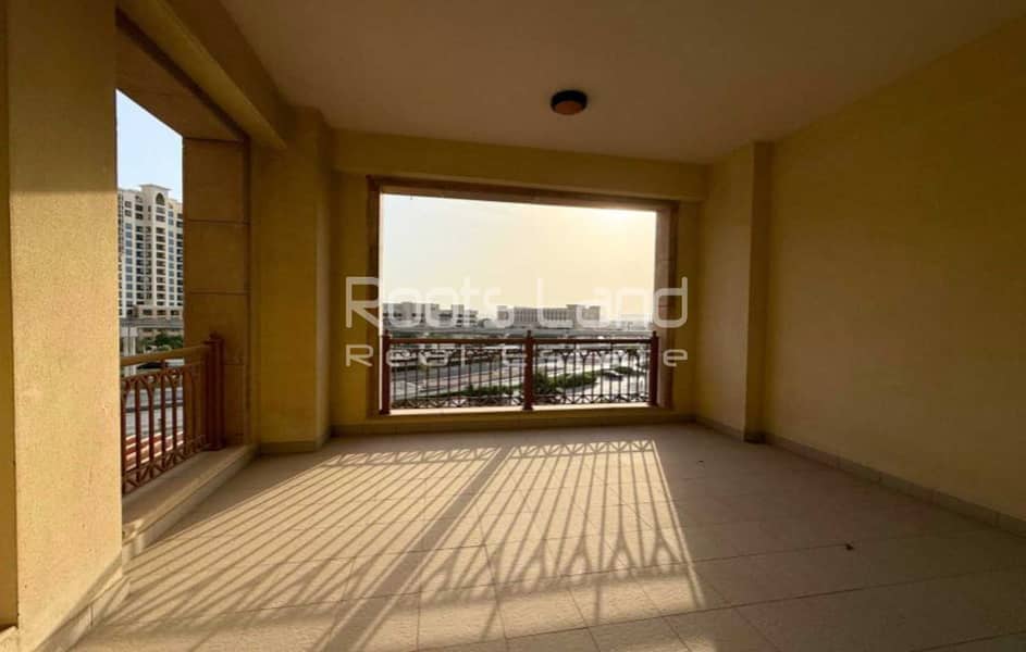 Spacious Layout | Big Terrace | Well maintained - Image 11