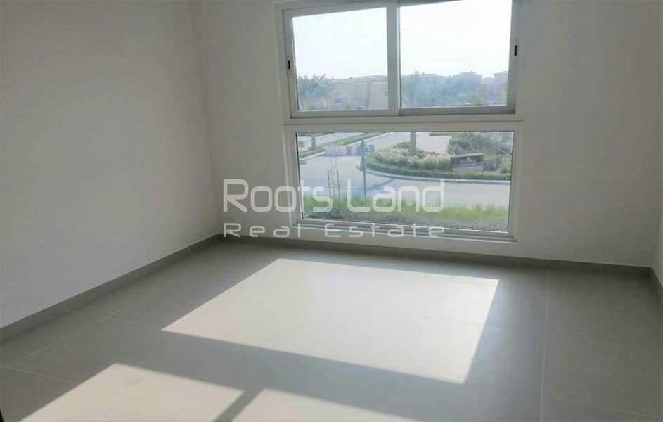 Single Row | Type A | Gated Community | Vacant - Image 8