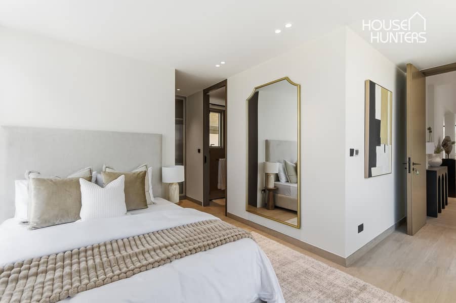 TURN KEY | ON THE GOLF COURSE | 6BEDROOM - Image 15