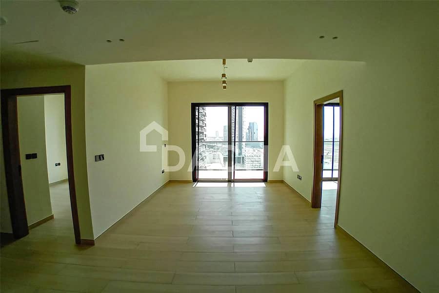 Vacant | Skyline Views | Stunning 3BHK - Image 7