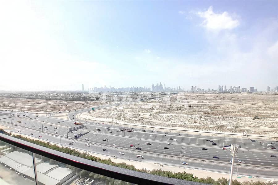 Vacant | Skyline Views | Stunning 3BHK - Image 9