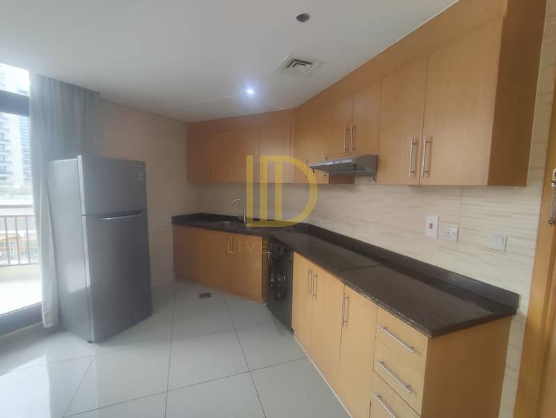 Large Size 2 Bed| Unurnished | Vacant | Parking - Image 7