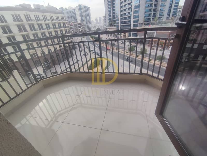 Large Size 2 Bed| Unurnished | Vacant | Parking - Image 8