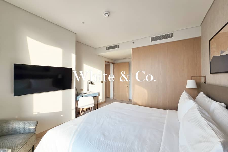 Brand New | Burj Khalifa View | Ready Now - Image 10