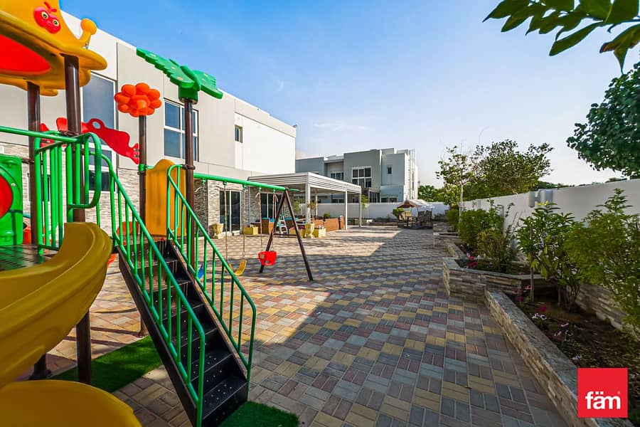 Huge Plot | Prime Location L 6 Bed+ Driver + Maid - Image 9