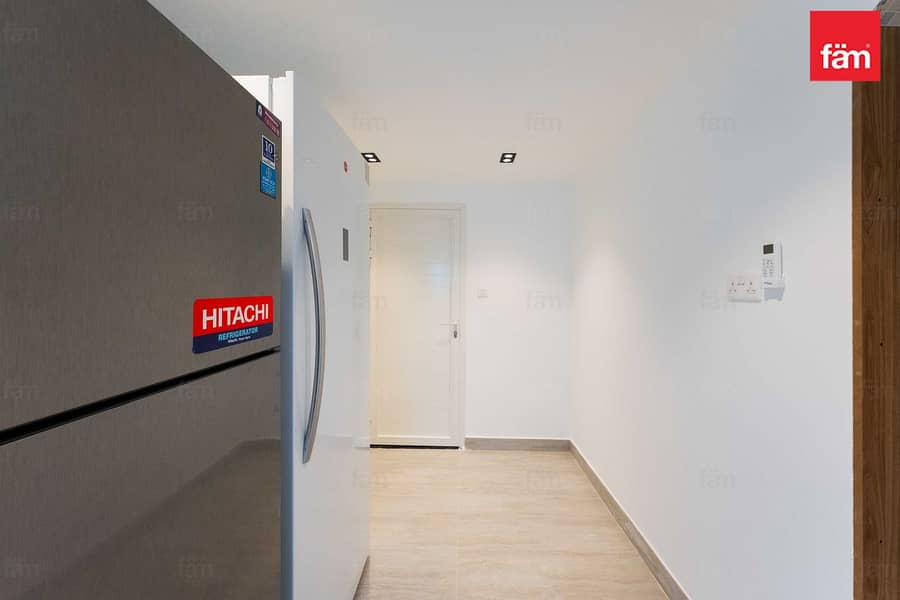 Huge Plot | Prime Location L 6 Bed+ Driver + Maid - Image 20