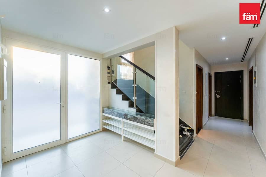 Huge Plot | Prime Location L 6 Bed+ Driver + Maid - Image 26