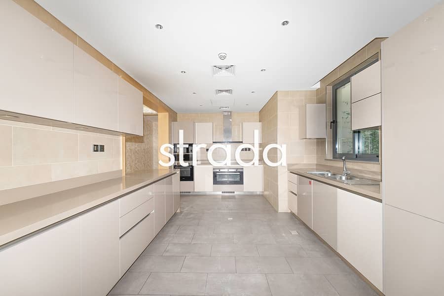 Available Now | Prime Location | Luxury Lifestyle - Image 12