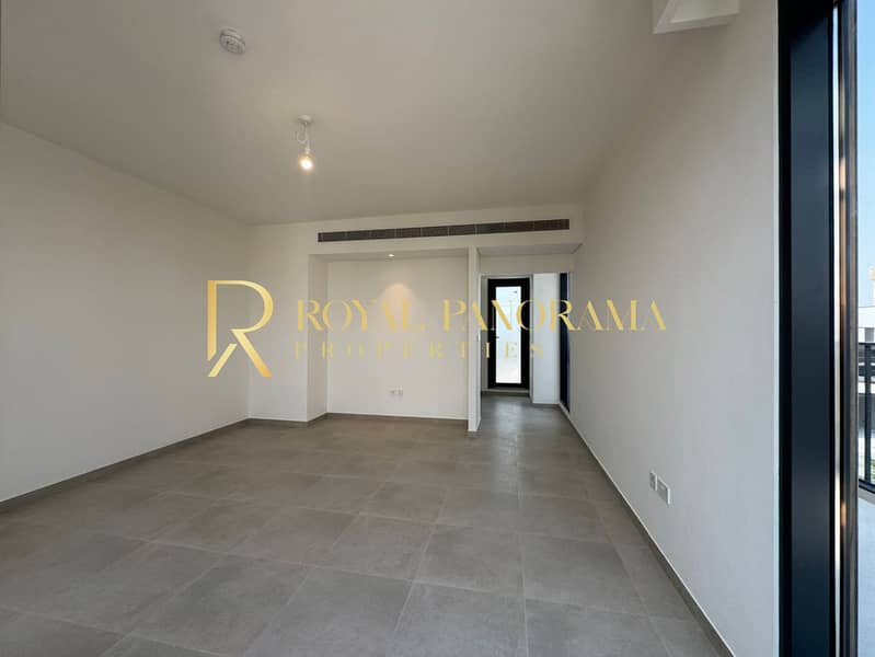 Vacant | Corner Villa | Prime Location - Image 24