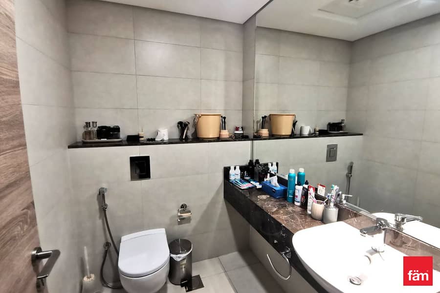 Spacious Layout | Pristine | Near School - Image 8