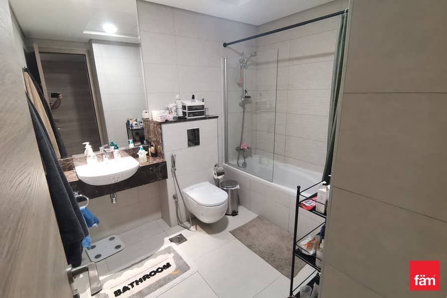 Spacious Layout | Pristine | Near School - Image 9