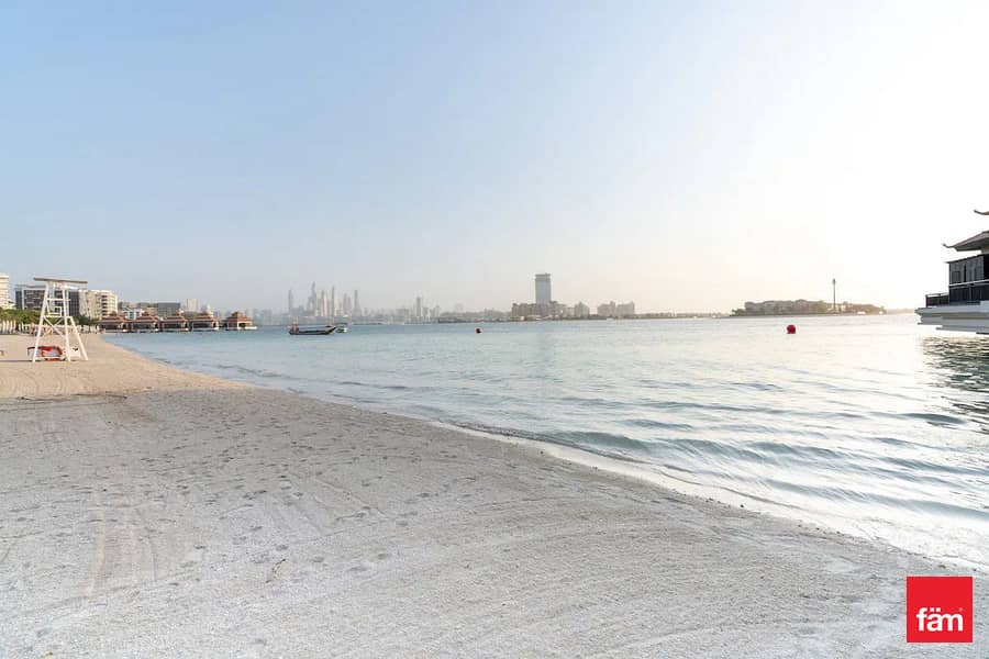 Resort Living | Full Sea View | Vacant | Furnished - Image 6