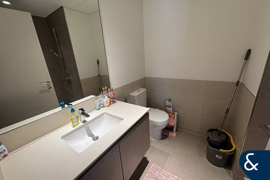 3 bedroom| Un-furnished| Appliances included - Image 9