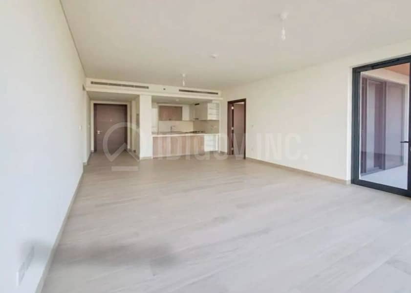 Largest 3BR layout | Top floor | Elegant Apartment