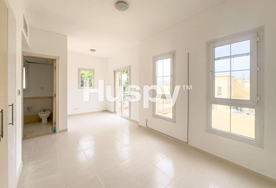 Corner Unit | Vacant | Unfurnished - Image 6