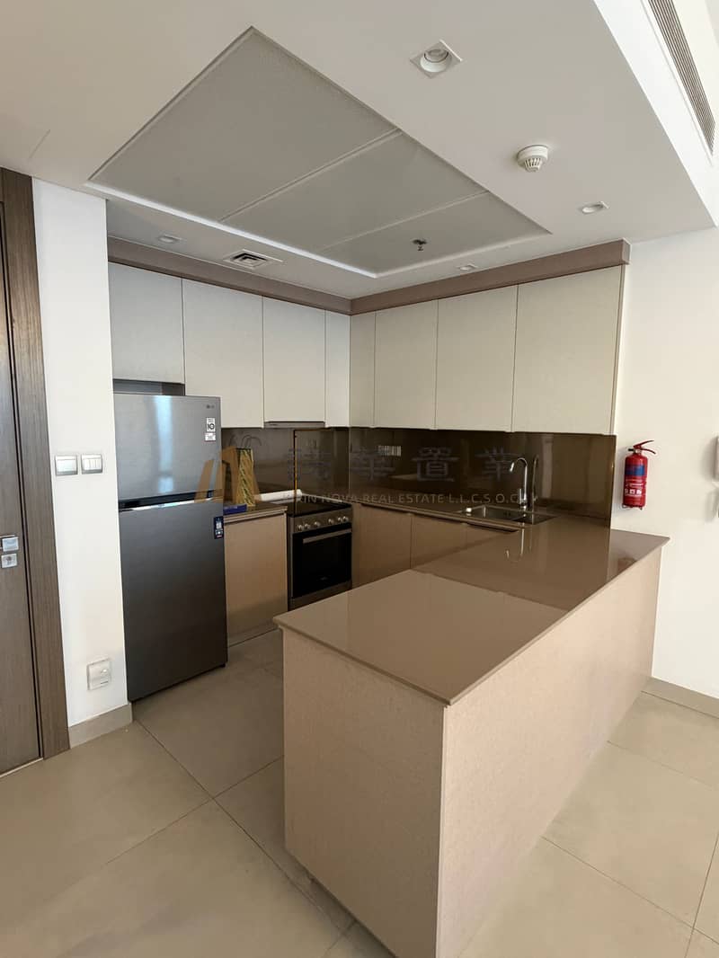 Comfortable 2BR Apartment | Pool & Gym | JVC Living