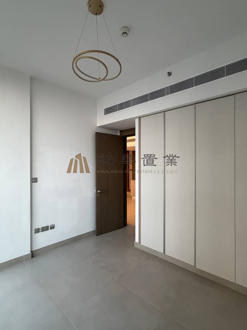 Comfortable 2BR Apartment | Pool & Gym | JVC Living