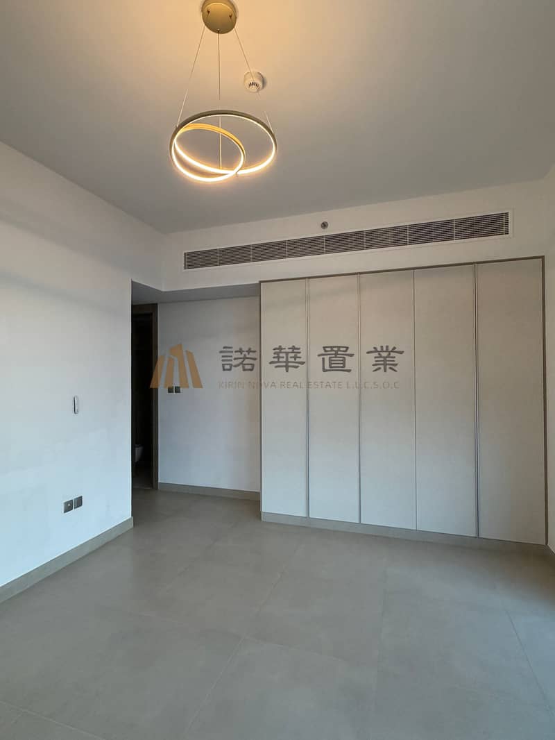 Comfortable 2BR Apartment | Pool & Gym | JVC Living