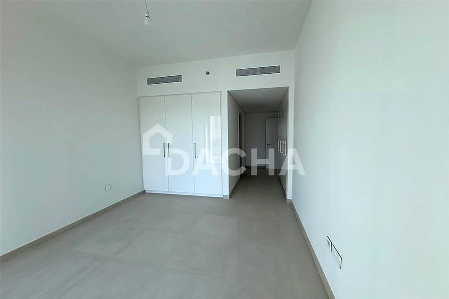 Burj Khalifa | Available Now | Fountain View