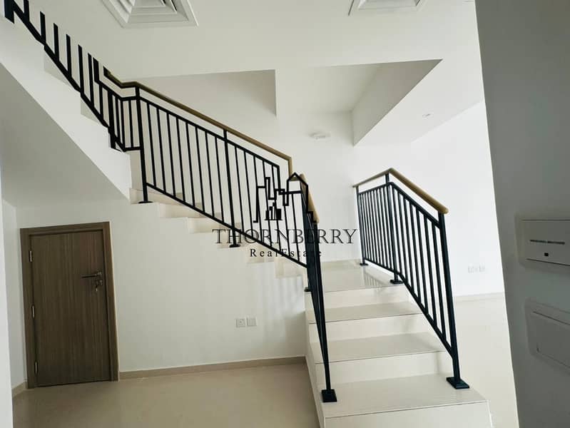 Brand New | Large Plot | End Unit | Roof Access