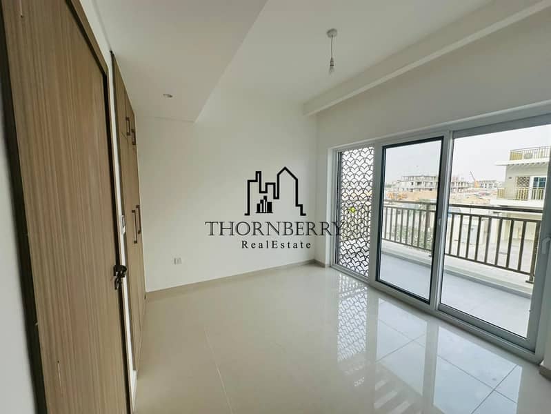 Brand New | Large Plot | End Unit | Roof Access - Image 10