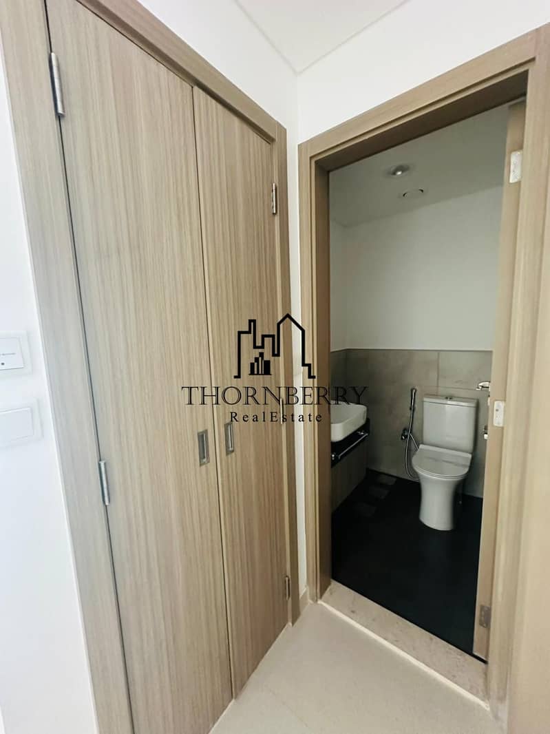 Brand New | Large Plot | End Unit | Roof Access - Image 19