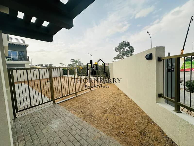 Brand New | Large Plot | End Unit | Roof Access - Image 26
