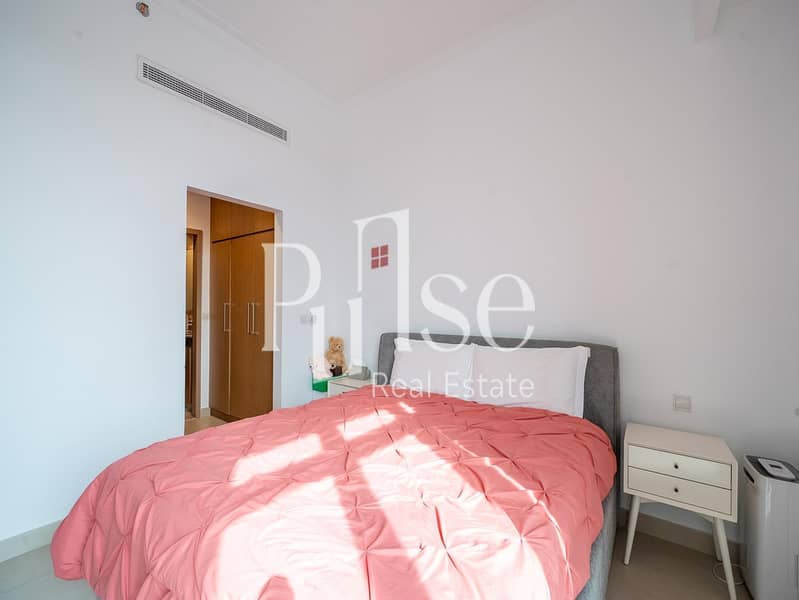 Corner 2BR | Furnished | Golf Course and Lake View - Image 8