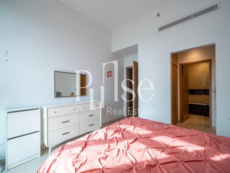 Corner 2BR | Furnished | Golf Course and Lake View - Image 9