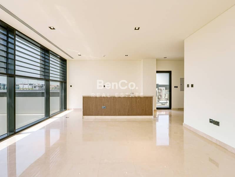 Only with BenCo | Golf Course View | 6Bed+Driver’s - Image 29