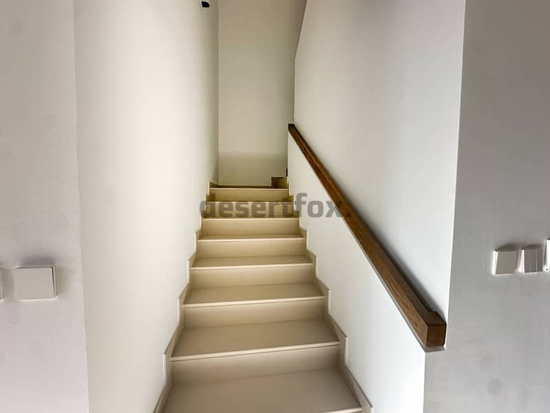 Park Facing | Central kitchen | Large layout - Image 15