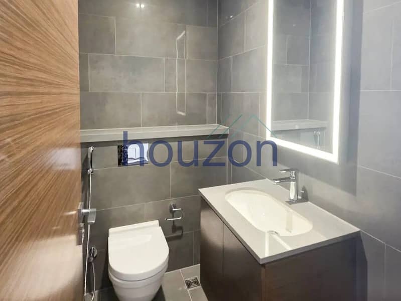 Bright 1BR + Study/R | Waterfront View | Vacant - Image 7