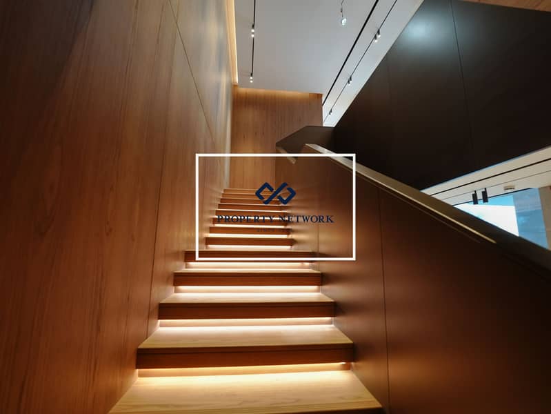 Ultra-luxurious 5-BR Villa | Ready For Handover - Image 14