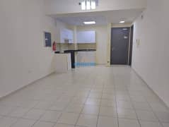 شقة في الخريف 2 بلوك A،شقق الخريف،سيزونز كوميونيتي،الضاحية 15،قرية جميرا الدائرية 1 غرفة 699999 درهم - 13726652