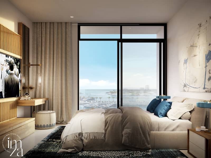 Seafront Luxury | High Floor | Community View