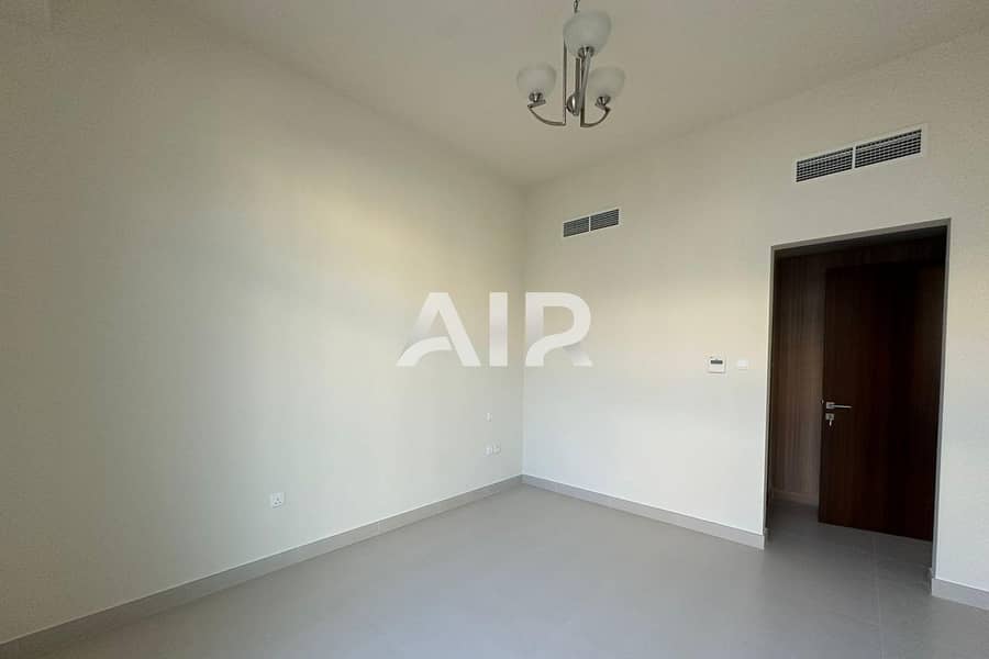 Luxury Living | Spacious | Senses at The Fields - Image 30